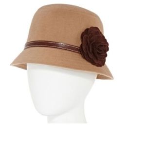 Women's Manhattan Bucket Hat NEW
